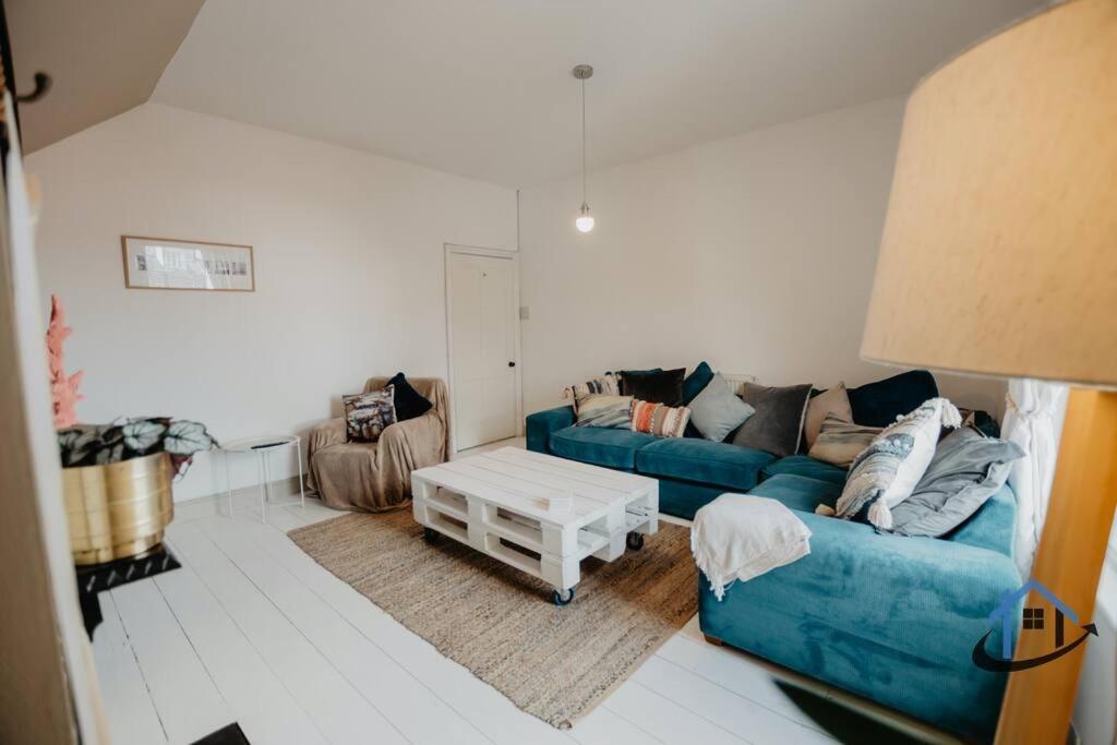 Indigo Snug - Gorgeous 2 Bed Flat In The Heart Of 크로머 외부 사진
